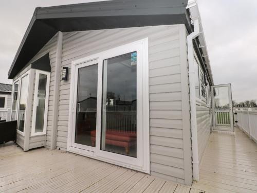 Lodge at Chichester Lakeside 3 Bed