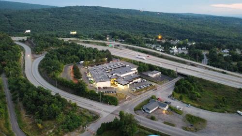 Holiday Inn Scranton East - Dunmore, an IHG Hotel