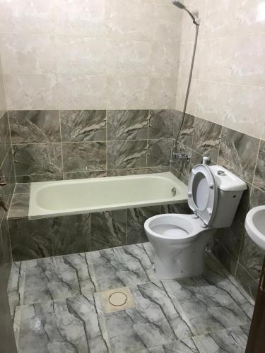 Elite Furnished Apartment - image 2
