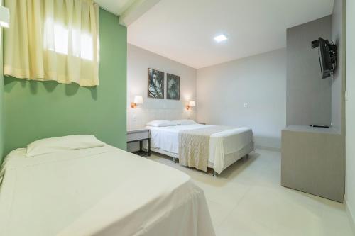 One-Bedroom Apartment image 6