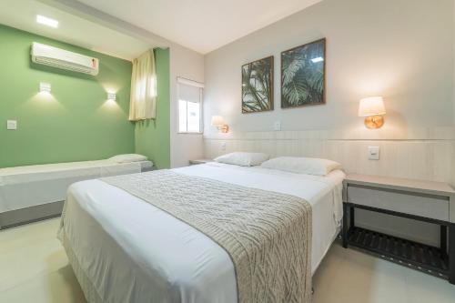 One-Bedroom Apartment image 8