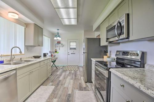 Pool Access Ranch-Style House in Sun City Center in Sun City Center (FL)