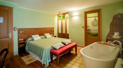 1 queen bed