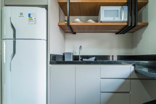One-Bedroom Apartment image 9
