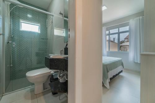 One-Bedroom Apartment image 3