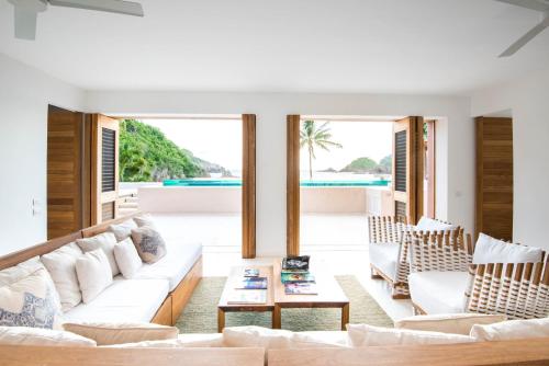 Careyes Beachfront Penthouse Ocean View, Private Pool & Lounge Area