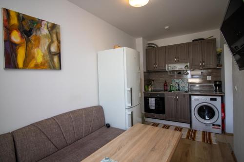 City View Apartment + Parking, Sofia (photo 4)
