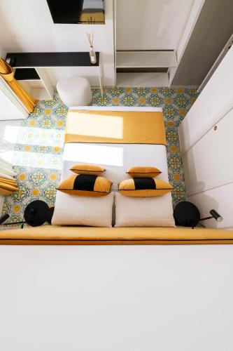 Economy Triple Room image 1