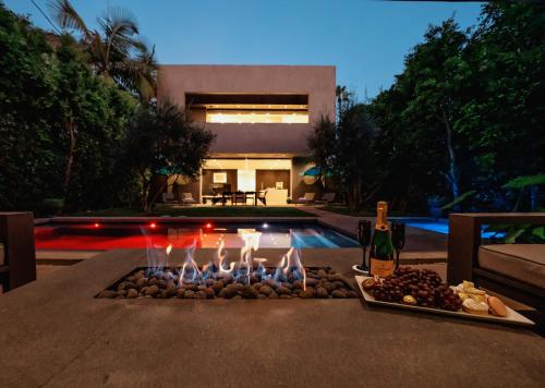 Opulent Modern Melrose Escape