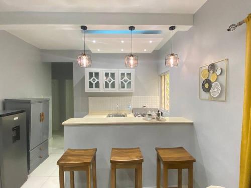 Konyha, Apartamentos Melya cerca de la Playa Caleta in La Romana Városközpont