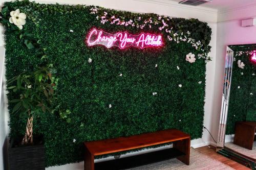 Aesthetically Charming Private convenient getaway