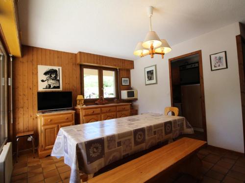 Appartement Les Carroz d'Arâches, 2 pièces, 6 personnes - FR-1-572-125 - Location saisonnière - Arâches-la-Frasse