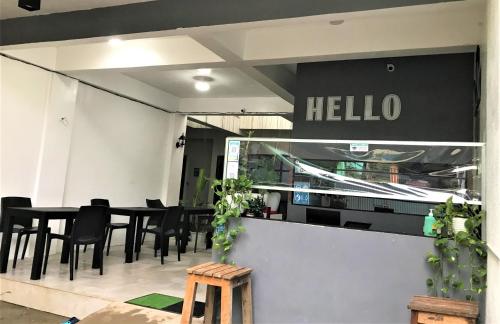 아비살라 호스텔 코론