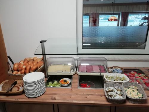 餐飲服務, Hotel-Garni Seestrand in 圖莫爾斯巴赫