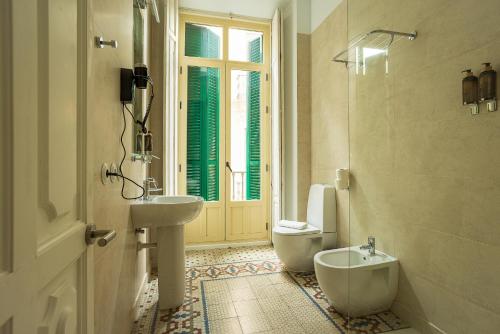 Two-Bedroom Apartment image 2