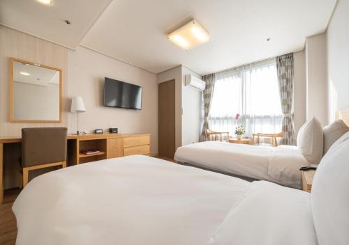 라마다 바이 윈덤 서울 동대문 (Ramada By Wyndham Seoul Dongdaemun) 실제 이용후기 및 할인 특가 라마다 바이 윈덤 서울 동대문 (Ramada By Wyndham Seoul Dongdaemun) 실제 이용후기 및 할인 특가