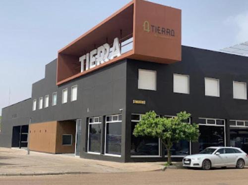 Hotel Tierra