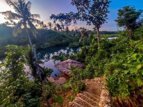 The River Hideaway The River Hideaway