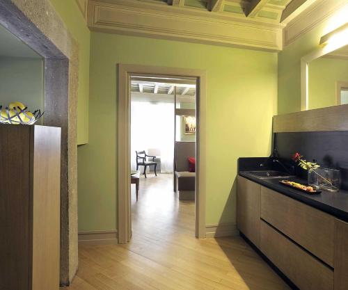 Raffaello Charmsuite 2