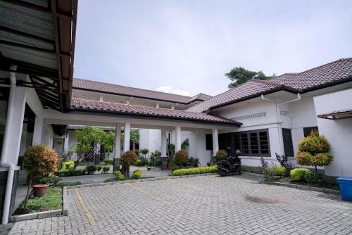 A szálláshely kívülről, RedDoorz @ Avros Guest House Medan in Medan Maimun