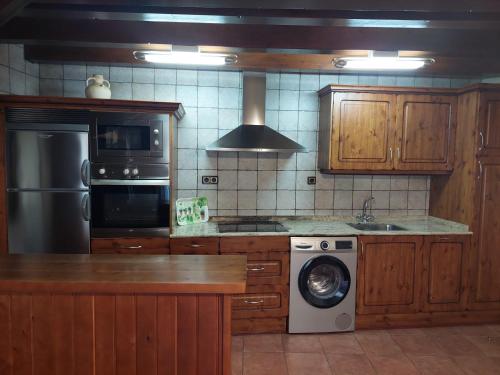 Konyha, Casa Moreno in La Fortunada