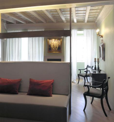 Raffaello Charmsuite - image 2