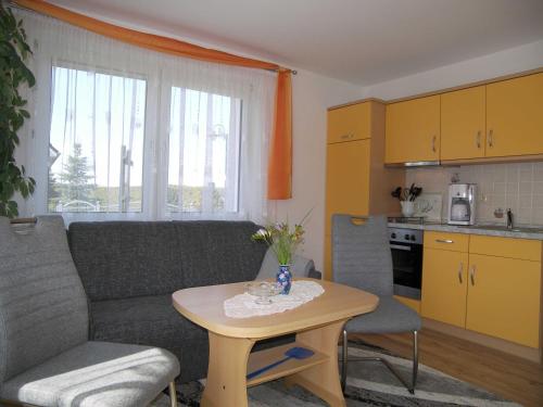 مطبخ, Urlaub bei Schünemanns (Urlaub bei Schunemanns) in كورسواندت