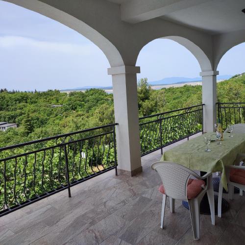 Apartments Desiree & Daniel in Dramalj