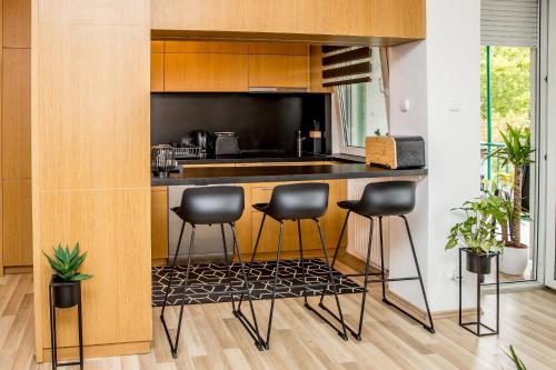 . Rose Gold Apartment