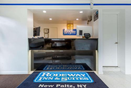 Rodeway Inn & Suites New Paltz- Hudson Valley