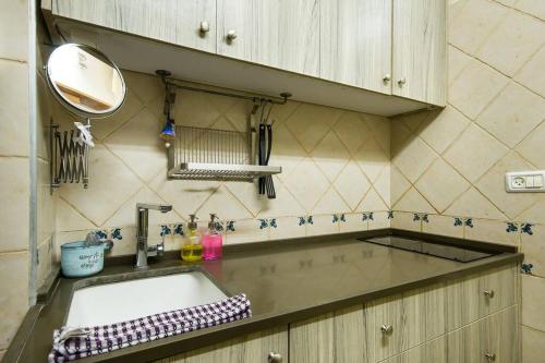 Kitchen, Ahuzat Shaul - Apartment in Hadera