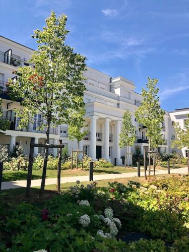 Exterior view, ***Suite Parklane* 5min Disney & Shopping * NEW*** near Disneyland Paris
