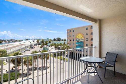 Beachfront Complex - 2b 2b - Beach Place #303 thumb 3