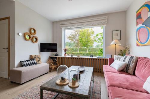 Holiday home in a relaxed environment close to the sea
