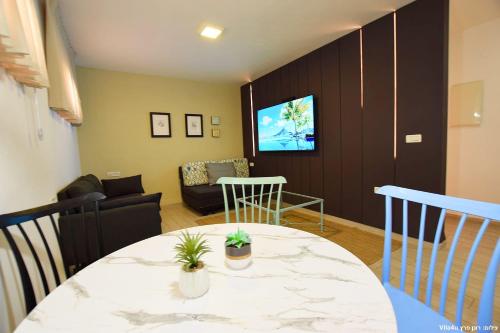 פלאז'ה בוטיק in Pki'in