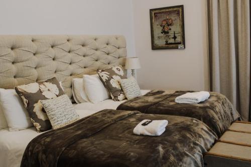Linkview House Room Type - Classic King Room