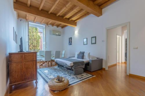 GuestHost - Palazzo Manfredini Exclusive & Deluxe Apartment - Ferrara