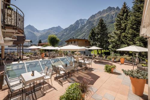 Balcony/terrace, Hotel Rita in Langenfeld