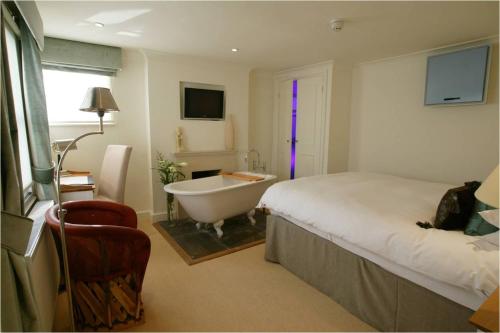Manor Green Cottage 2