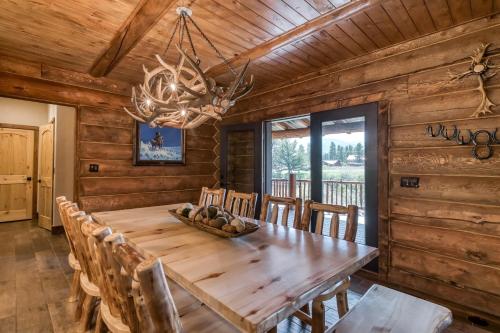 Railway River Retreat RRR in South Fork, USA