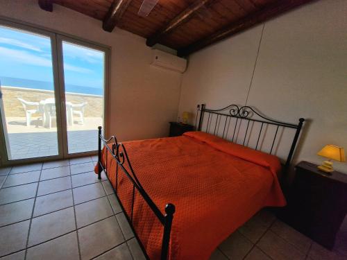 Villa Daniela - Villa con piscina privata e discesa a mare tra Catania e Siracusa, Augusta (foto 9)