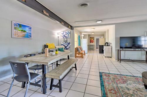 Renovated Austin Home with Yard about 9 Mi to Dtwn! in Austin, USA