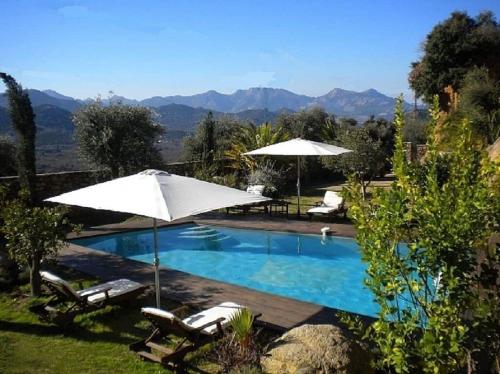 LUXURY 270M² HOUSE OF CHARACTER IN OLD STONES WITH HEATED POOL, NEAR CALVI