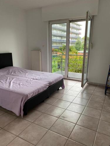 Superbe appartement lumineux et spacieux, Antwerpen (Foto 2)
