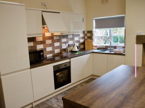4 bedrooms, 8 beds