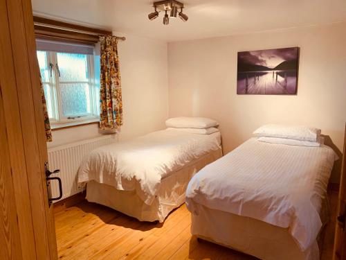 The Chestnuts Holiday Cottages - image 6