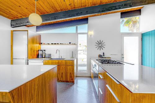 Sunnyview in Palm Springs Permit# 3266 in Palm Springs, USA
