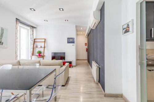 Spacious flat puerta del sol, Madrid (fotografie 2)