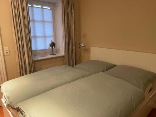 Garden View Apartment in บัด เซเกแบร์ก