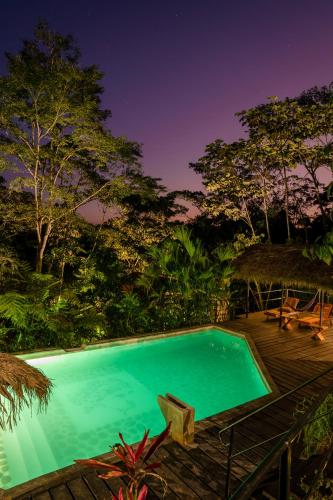 Peldbaseins, Hamadryade Lodge in Puerto Misahualli